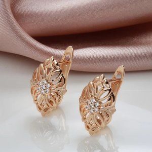585 Rose Gold Plated Hollow Pattern Natural Zircon Earrings